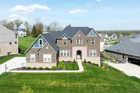 9368 Nolin Orchard Ln, Montgomery, OH 45140