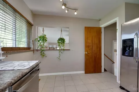 Kitchen - 4687 Shephard Rd, Batavia, OH 45103 photo 2 of 7