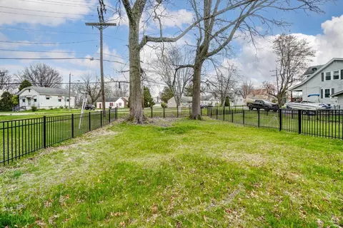Exterior - 9676 West Ave, Blue Ash, OH 45242 photo 13 of 15