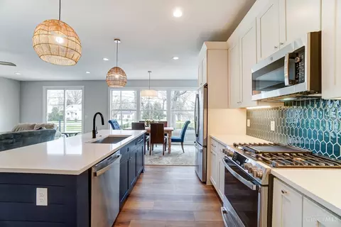 Kitchen - 9676 West Ave, Blue Ash, OH 45242 photo 5 of 5
