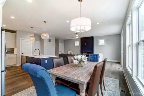 Dining - 9676 West Ave, Blue Ash, OH 45242 photo 2 of 3