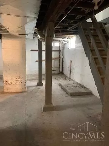 Other - 1022 Beech Ave, Cincinnati, OH 45205 photo 5 of 14