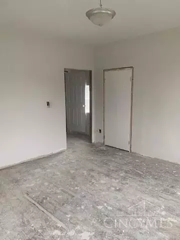 Bedroom - 1022 Beech Ave, Cincinnati, OH 45205 photo 1 of 1