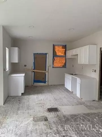 Other - 1022 Beech Ave, Cincinnati, OH 45205 photo 2 of 14