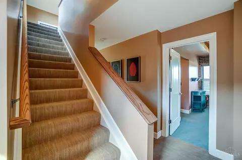 Entry Way - 2955 Riverside Dr, Cincinnati, OH 45226 photo 5 of 5