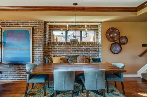 Dining - 2955 Riverside Dr, Cincinnati, OH 45226 photo 2 of 3