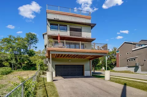 Exterior - 2955 Riverside Dr, Cincinnati, OH 45226 photo 13 of 13