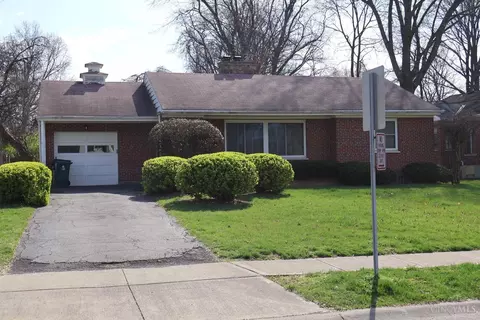 5058 Anderson Pl, Cincinnati, OH 45227