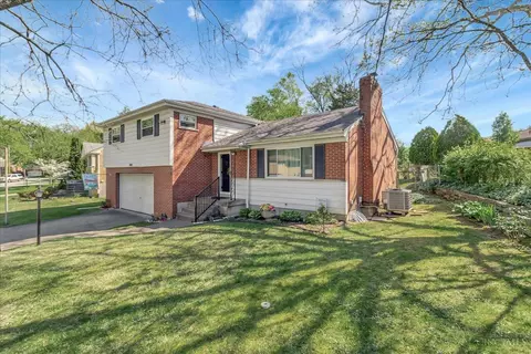 1660 Locksley Dr, Anderson Twp, OH 45230