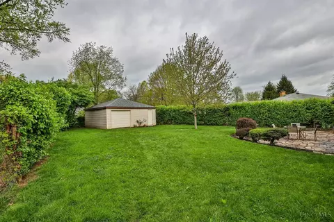 Exterior - 867 Columbia Ave, Reading, OH 45215 photo 6 of 10