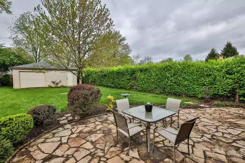 Exterior - 867 Columbia Ave, Reading, OH 45215 photo 5 of 10