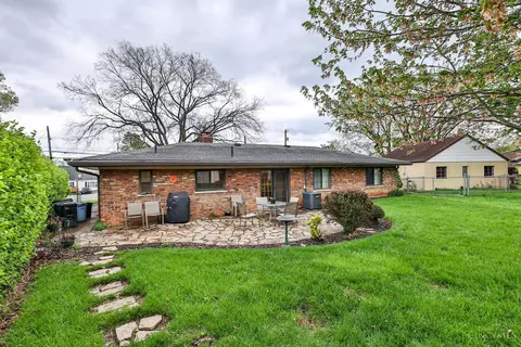 Exterior - 867 Columbia Ave, Reading, OH 45215 photo 9 of 10