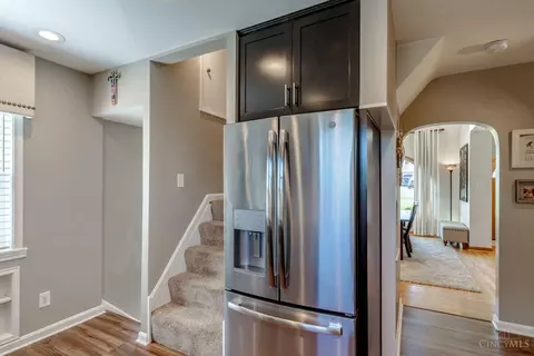 Kitchen - 5838 W Fork Rd, Cincinnati, OH 45247 photo 5 of 6