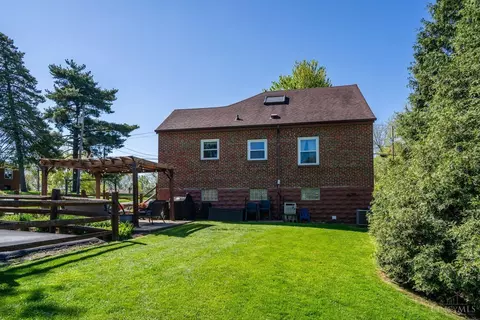 Exterior - 5838 W Fork Rd, Cincinnati, OH 45247 photo 6 of 15