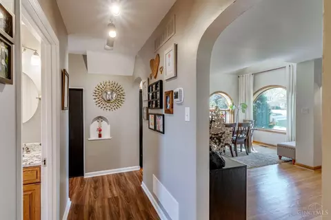 Entry Way - 5838 W Fork Rd, Cincinnati, OH 45247 photo 1 of 1