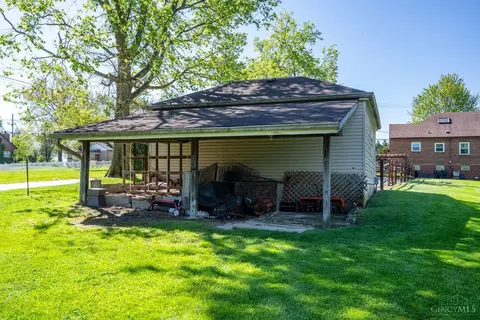 Exterior - 5838 W Fork Rd, Cincinnati, OH 45247 photo 12 of 15