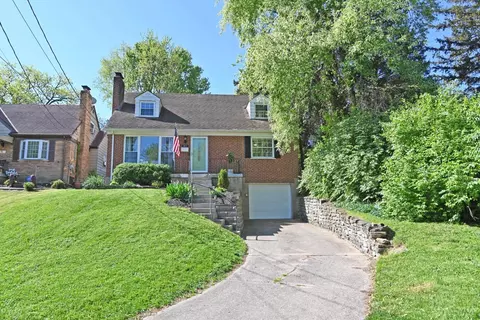 2417 Kellerman Ave, Golf Manor, OH 45237
