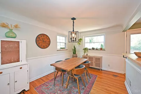 Dining - 2417 Kellerman Ave, Golf Manor, OH 45237 photo 1 of 4