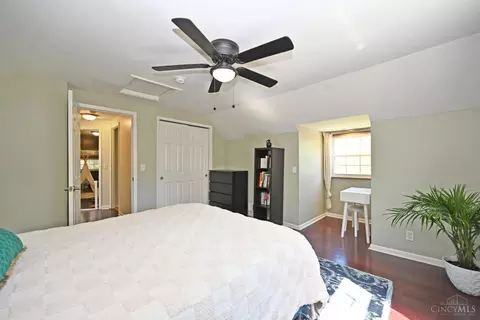 Bedroom - 2417 Kellerman Ave, Golf Manor, OH 45237 photo 7 of 9