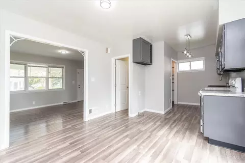 Living - 312 Progress Ave, Hamilton, OH 45013 photo 2 of 2