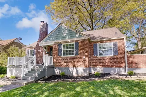 Exterior - 1577 Pasadena Ave, Cincinnati, OH 45238 photo 3 of 15