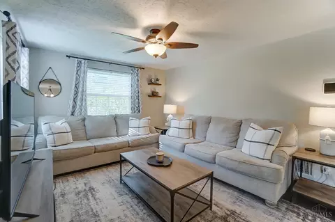 Living - 1577 Pasadena Ave, Cincinnati, OH 45238 photo 2 of 3