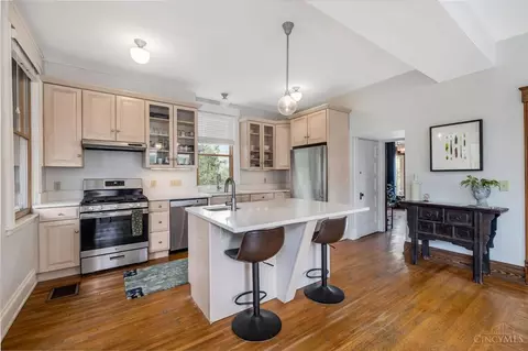 Kitchen - 1522 Pullan Ave, Cincinnati, OH 45223 photo 3 of 5