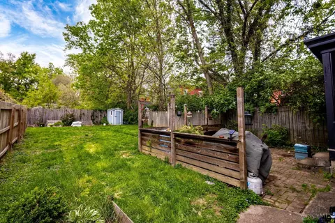 Exterior - 1522 Pullan Ave, Cincinnati, OH 45223 photo 6 of 11