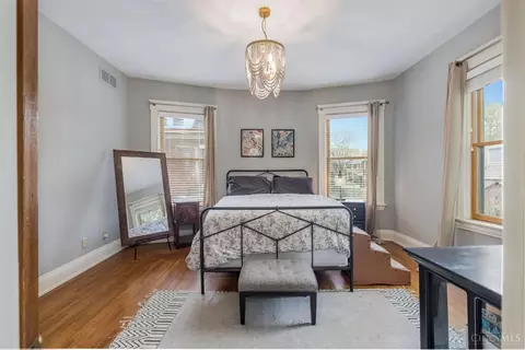 Bedroom - 1522 Pullan Ave, Cincinnati, OH 45223 photo 4 of 7