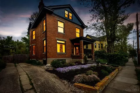 1522 Pullan Ave, Cincinnati, OH 45223