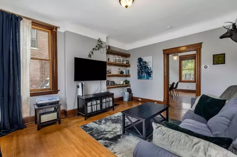 Living - 1522 Pullan Ave, Cincinnati, OH 45223 photo 5 of 6