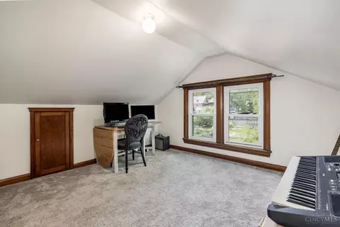 Bedroom - 1522 Pullan Ave, Cincinnati, OH 45223 photo 7 of 7