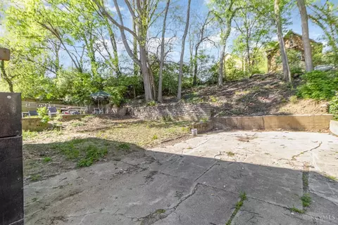 Exterior - 848 Windham, Cincinnati, OH 45229 photo 8 of 8