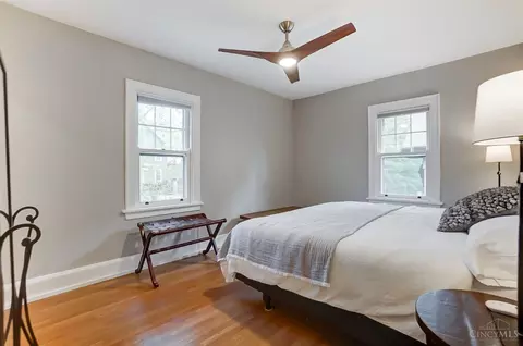 Bedroom - 1327 Edwards Rd, Cincinnati, OH 45208 photo 2 of 8