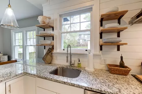 Kitchen - 1327 Edwards Rd, Cincinnati, OH 45208 photo 4 of 6