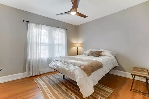 Bedroom - 1327 Edwards Rd, Cincinnati, OH 45208 photo 5 of 8