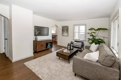 Living - 6900 Hurd Ave, Cincinnati, OH 45227 photo 1 of 4