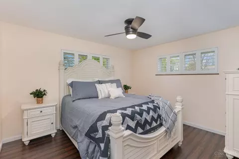 Bedroom - 910 Hawthorne Dr, Cincinnati, OH 45245 photo 2 of 3