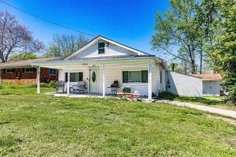2592 Grant Ave, Cincinnati, OH 45231