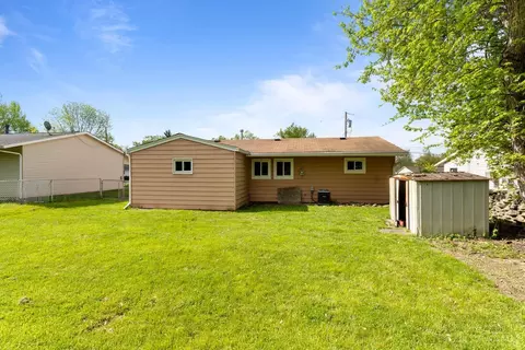 Exterior - 9765 Yuba Ct, Cincinnati, OH 45231 photo 5 of 7