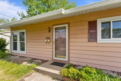 Exterior - 9765 Yuba Ct, Cincinnati, OH 45231 photo 3 of 7