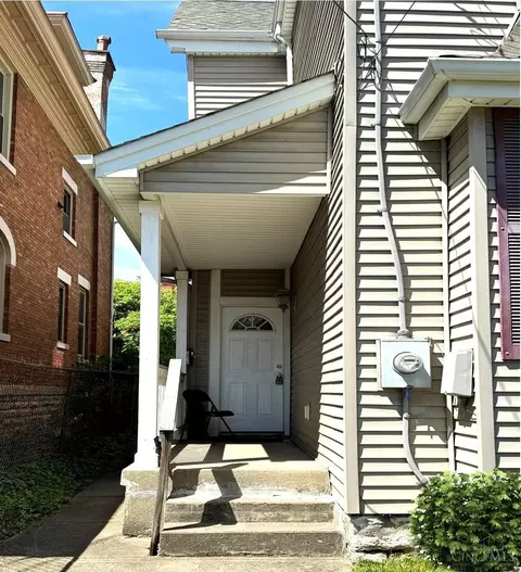 Exterior - 3017 Euclid Ave, Cincinnati, OH 45219 photo 2 of 4