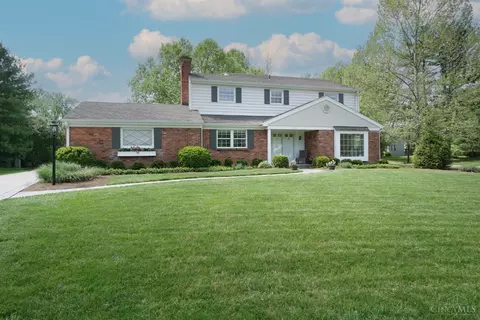 8549 Sturbridge Dr, Cincinnati, OH 45236