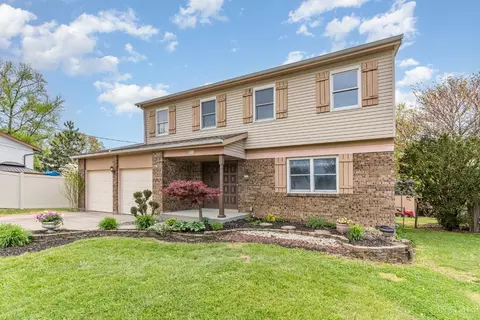 216 River Oaks Ct, Cincinnati, OH 45238