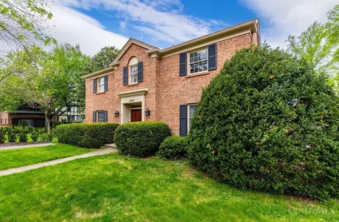 Exterior - 6904 Mt Vernon Ave, Mariemont, OH 45227 photo 4 of 8