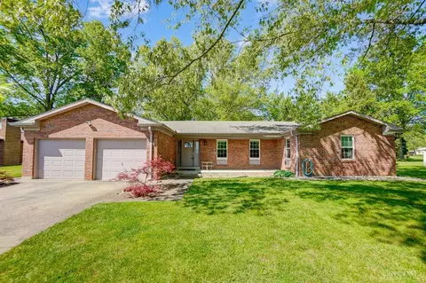 1105 Heritage Ln, Milford, OH 45150