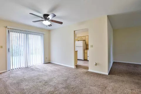 Bedroom - 11256 Pippin Rd, Cincinnati, OH 45231 photo 3 of 8