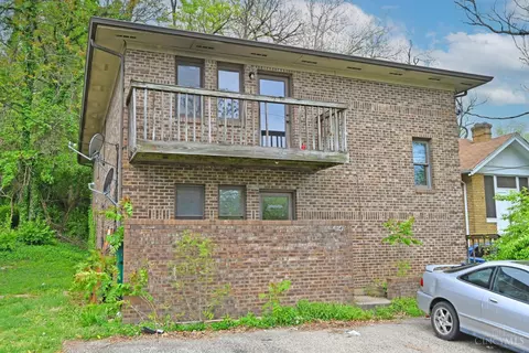 4035 Ledgewood, Cincinnati, OH 45229