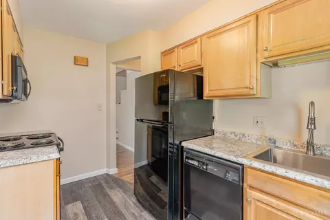 Kitchen - 1113 Morado Dr, Cincinnati, OH 45238 photo 1 of 3