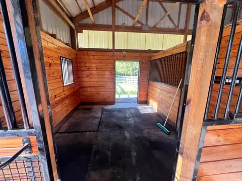 Exterior - 335 Apple Rd, Amelia, OH 45102 photo 15 of 25